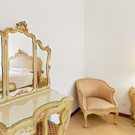 Venice Castello Elegant Apartment ภายนอก รูปภาพ