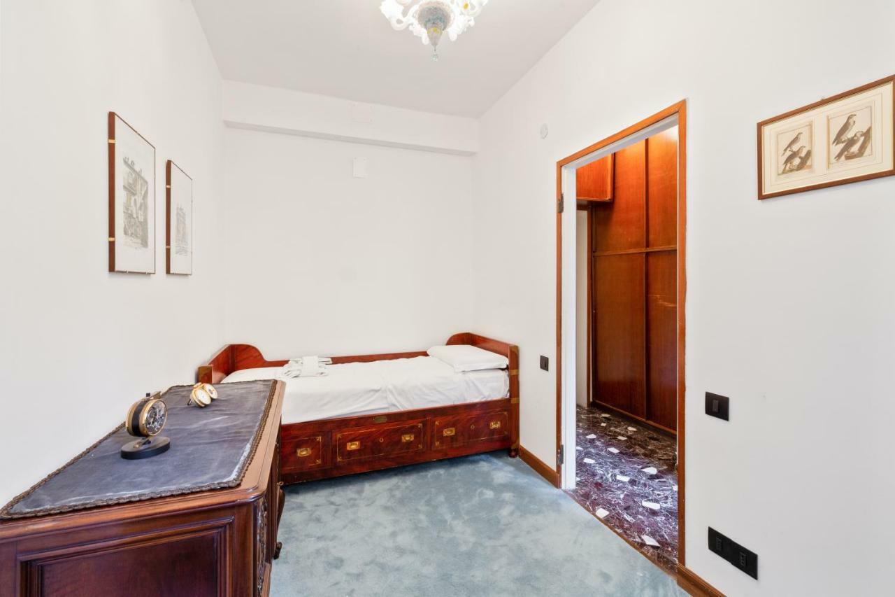 Venice Castello Elegant Apartment ภายนอก รูปภาพ