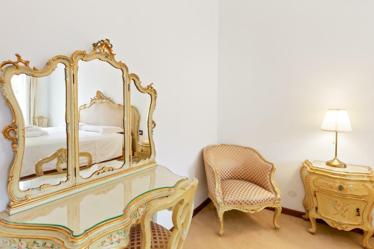 Venice Castello Elegant Apartment ภายนอก รูปภาพ