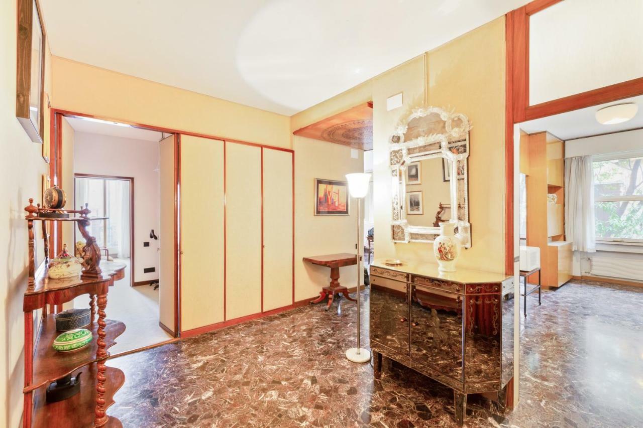 Venice Castello Elegant Apartment ภายนอก รูปภาพ
